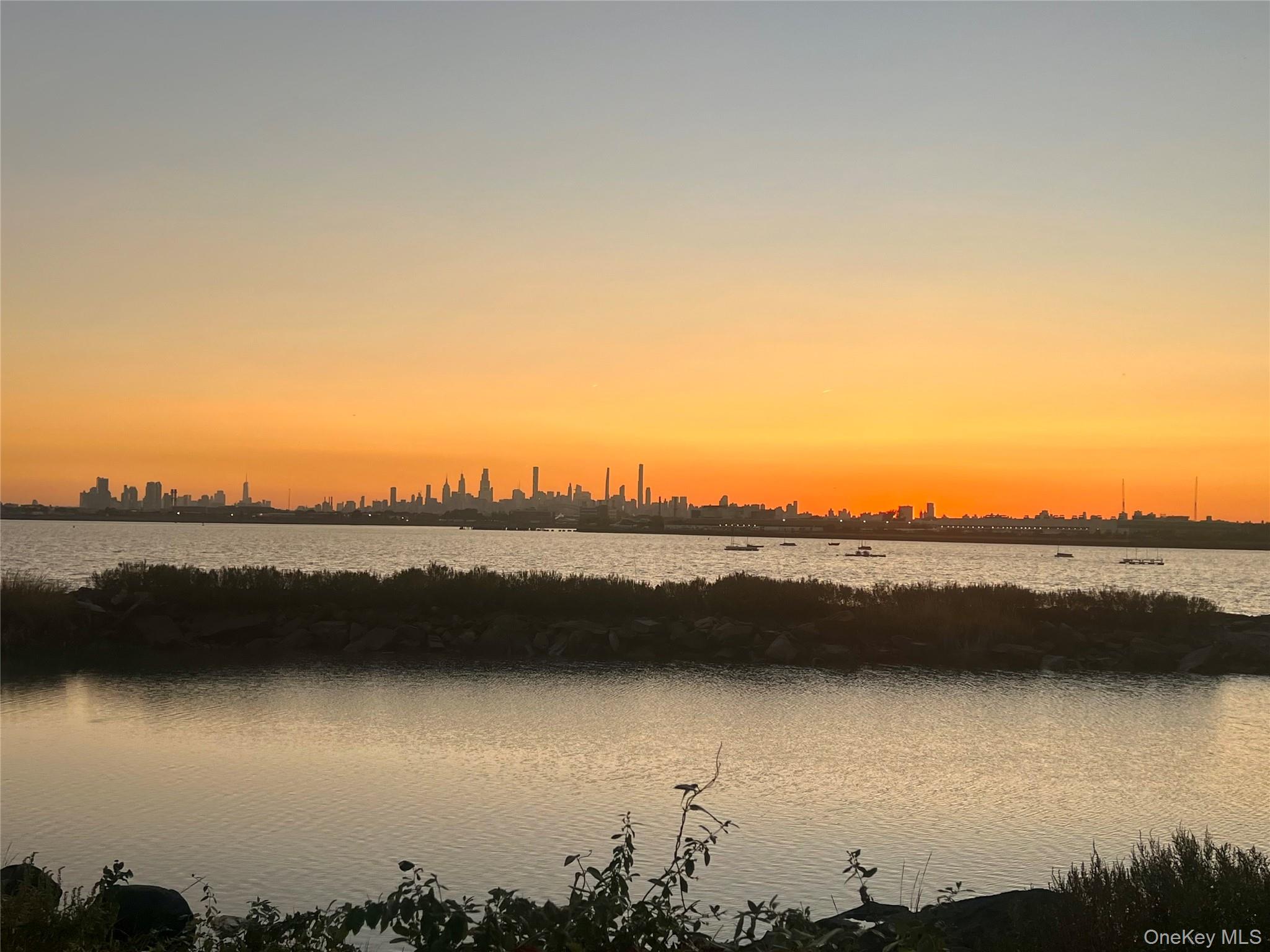 1015 Harding Park Bronx, NY 10473 - Photo 13 of 13 a view of lake view