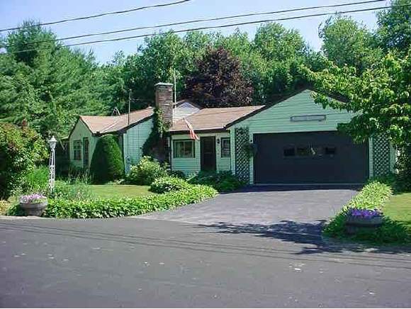 1 Scottsdale Road Atkinson, NH 03811 - Photo 1 of 1