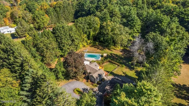 $629,900 | 1190 Ridge Road, Queensbury, NY 12804