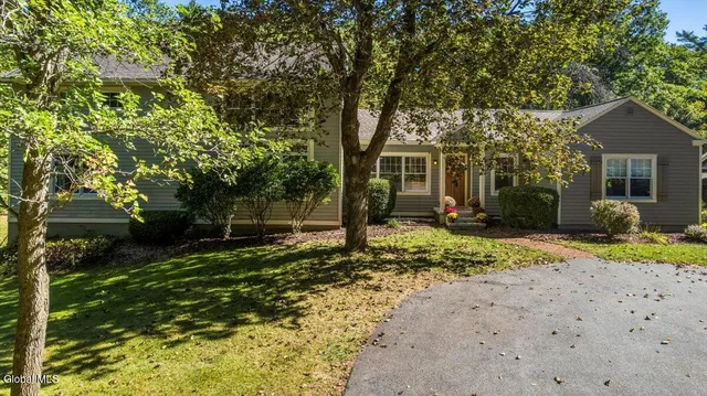 $629,900 | 1190 Ridge Road, Queensbury, NY 12804