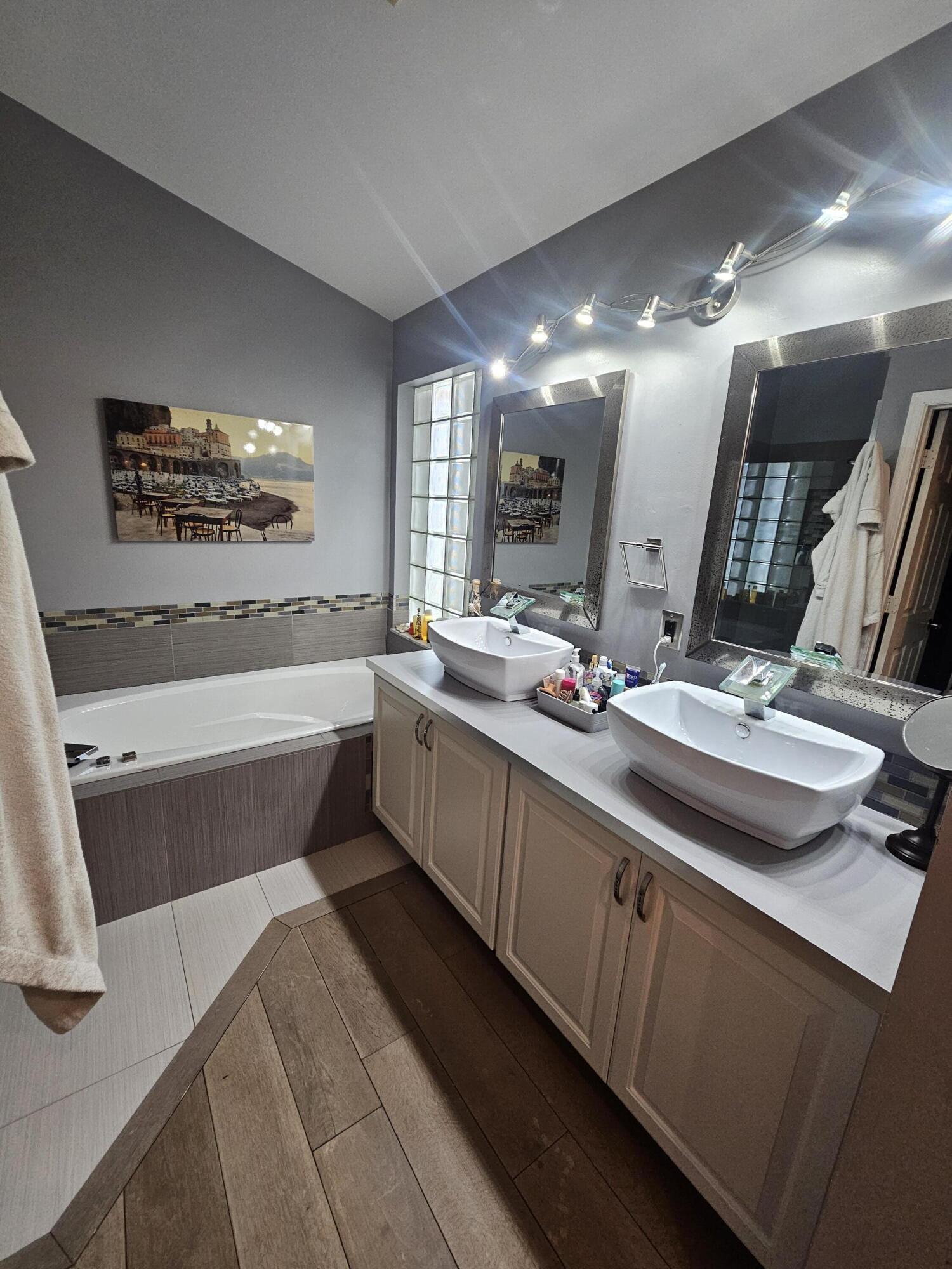 2053 Normandy Circle West Palm Beach, FL 33409 - Photo 11 of 21 20241104_131957