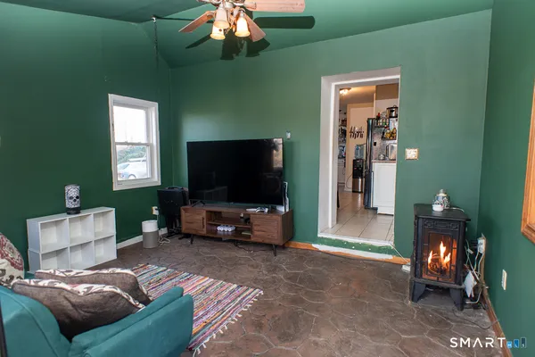 $349,900 | 96 Hillside Avenue, Shelton, CT 06484