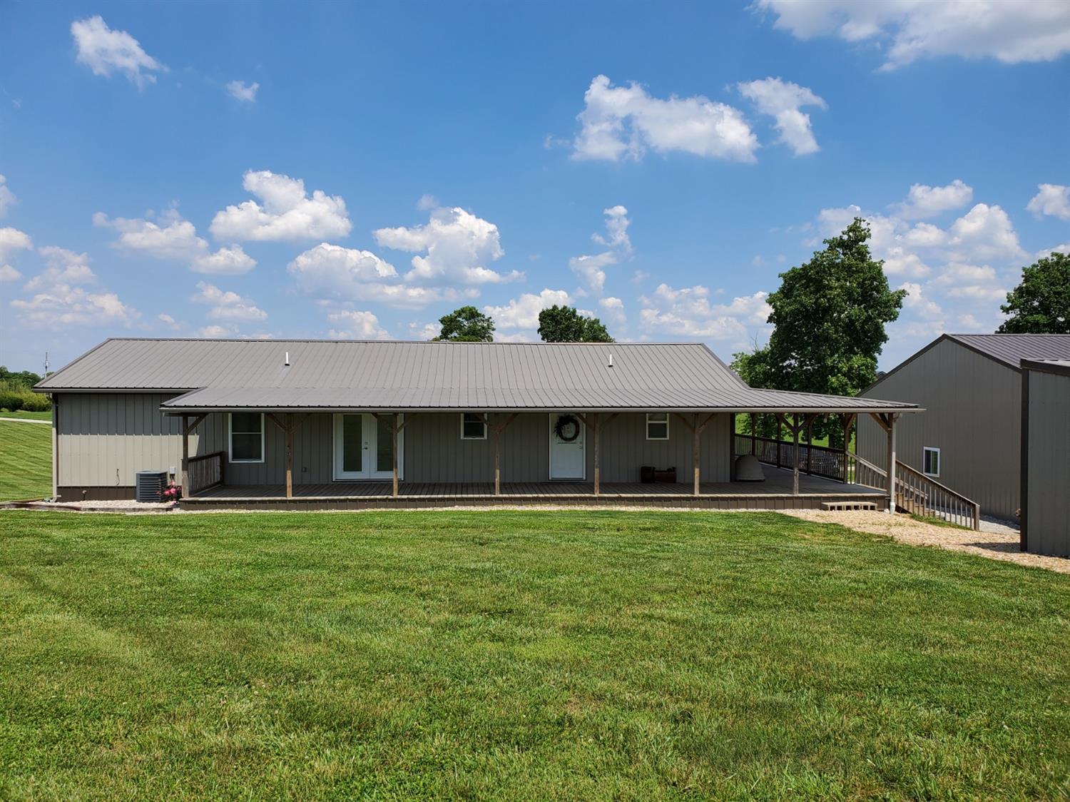 12522 Bethel Ridge Road Vevay, IN 47043 - Photo 4 of 26 Gallery Image 4