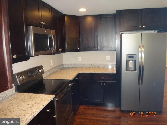 1317 Devils Reach Road Woodbridge, VA 22192 - Photo 9 of 30 Kitchen