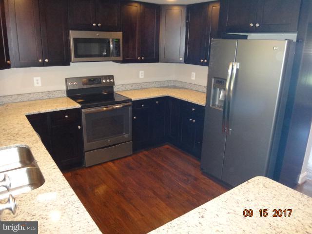 1317 Devils Reach Road Woodbridge, VA 22192 - Photo 10 of 30 Kitchen
