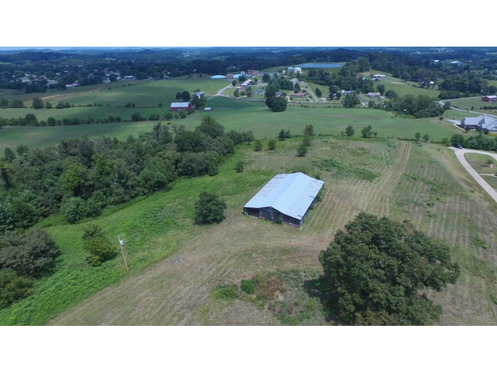 0 Jim Fox Road, Unit 4 Greeneville, TN 37743 - Photo 8 of 22 The barn