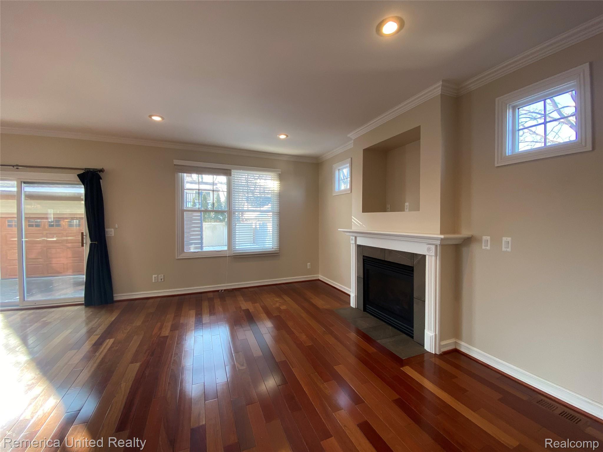 916 Ruffner Avenue Birmingham, MI 48009 - Photo 18 of 35 54.jpg