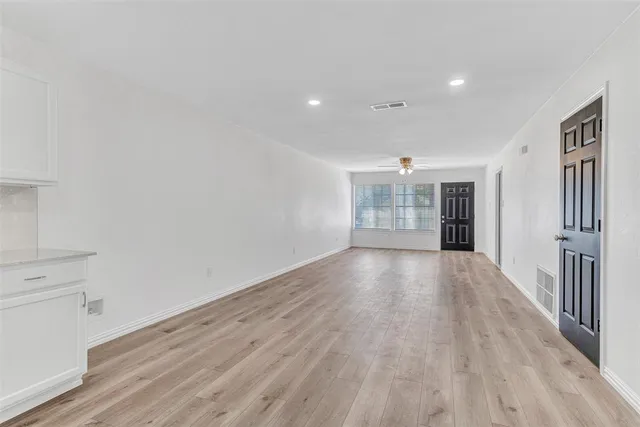 $1,925 | 4330 Forest Point Drive, Garland, TX 75043