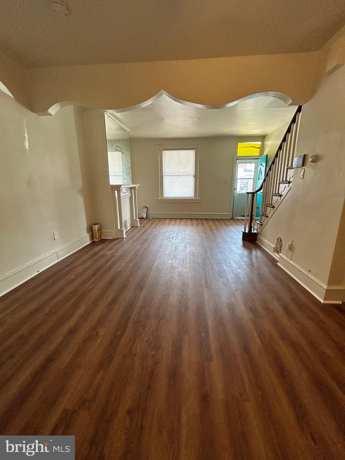606 North 55th Street Philadelphia, PA 19131 - Photo 4 of 23 Living room/ dining room combination