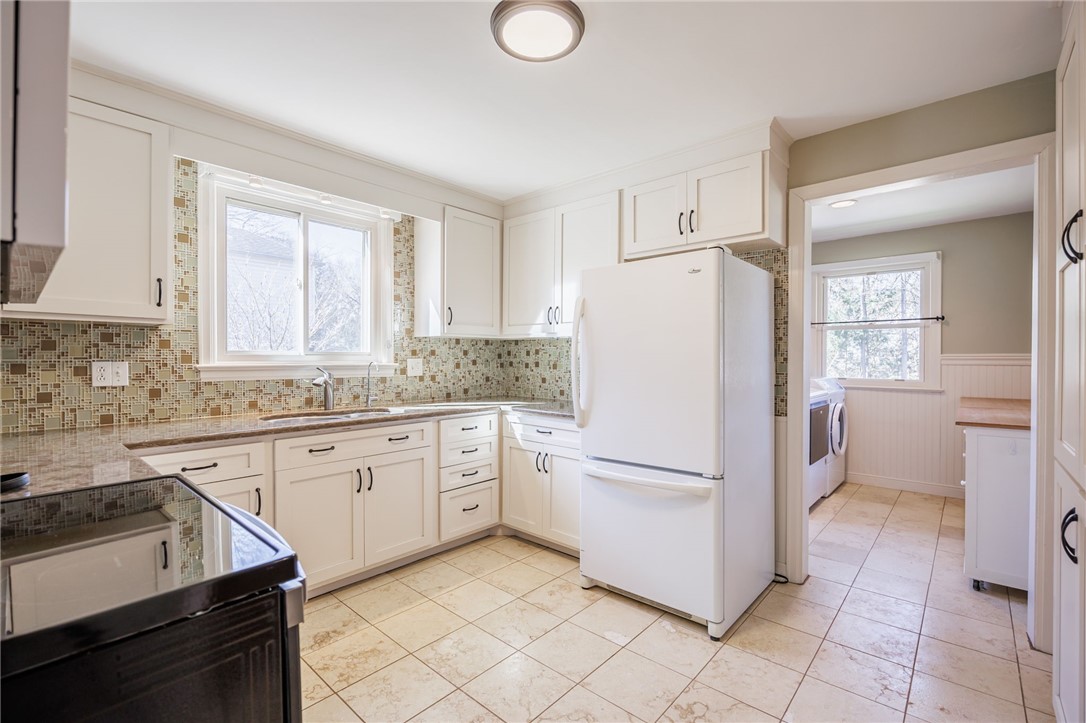 193 Georgian Court Road Brighton, NY 14610 - Photo 16 of 48