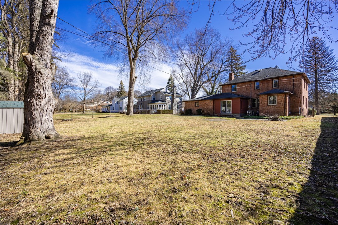 193 Georgian Court Road Brighton, NY 14610 - Photo 42 of 48