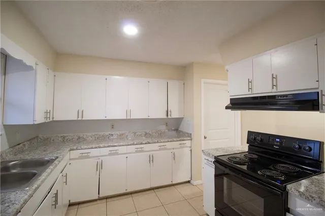 $1,500 | 1118 West Cano Street, Edinburg, TX 78539