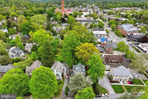 $1,395,000 | 7 Farm Road, Wayne, PA 19087