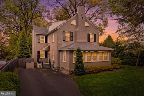 $1,395,000 | 7 Farm Road, Wayne, PA 19087