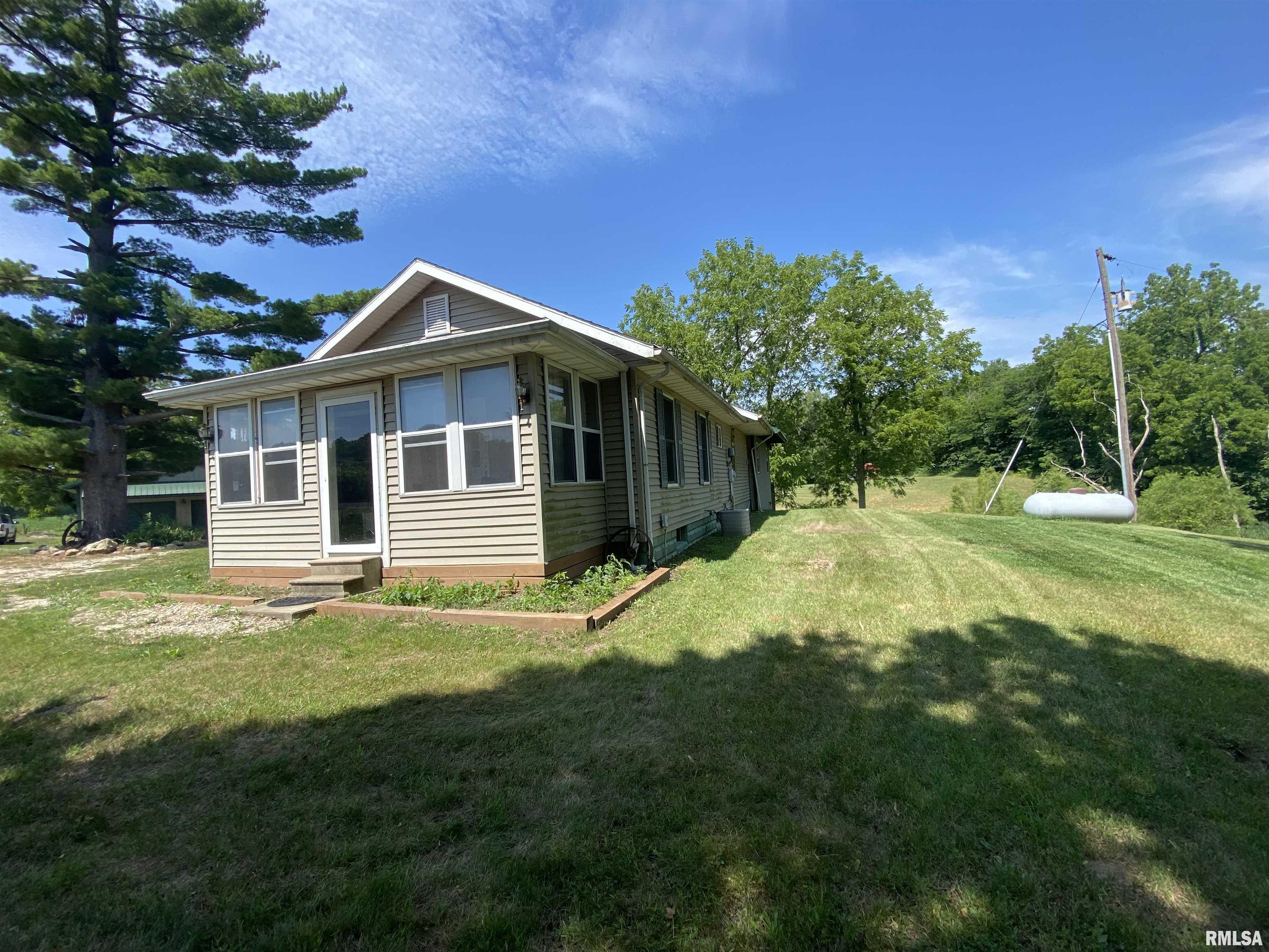 12900 North Ball Road Lewistown, IL 61542 - Photo 5 of 68 Gallery Image 5