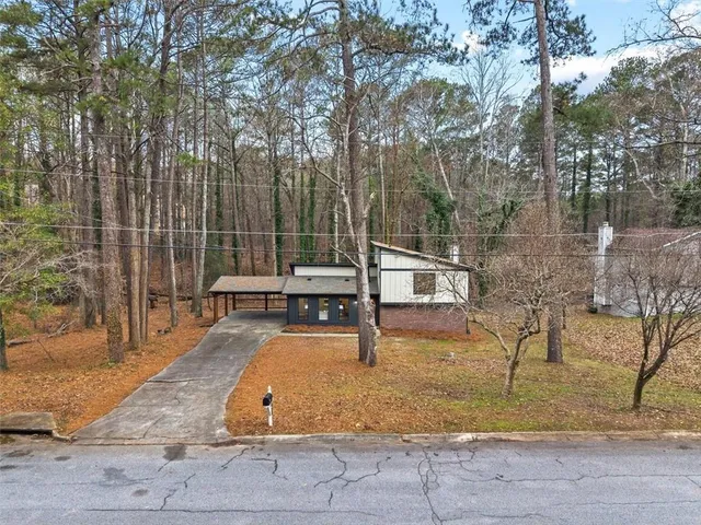 $349,900 | 480 Pineburr Lane, Stone Mountain, GA 30087