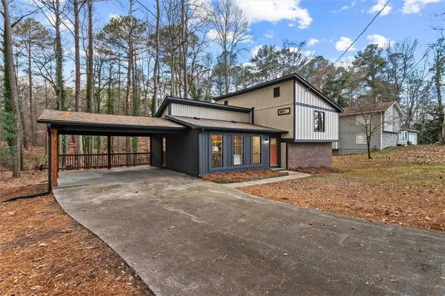 $349,900 | 480 Pineburr Lane, Stone Mountain, GA 30087