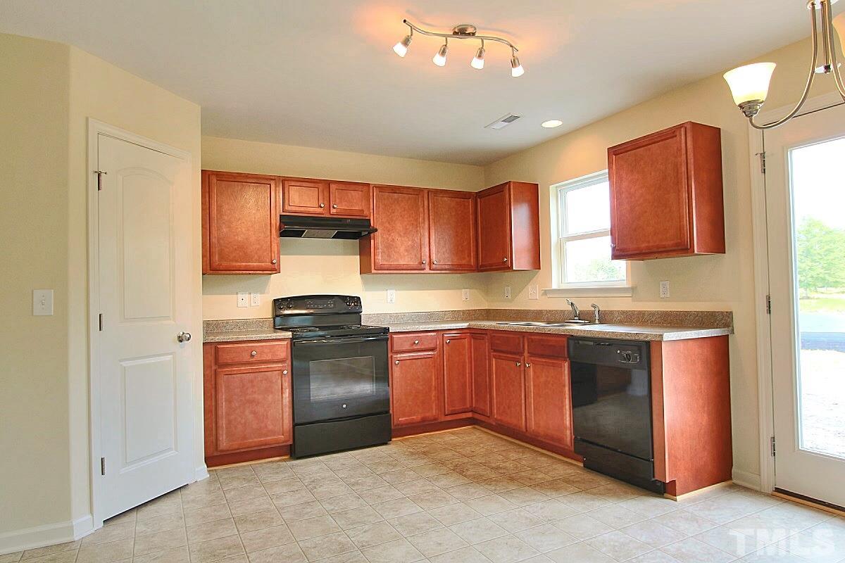 4311 Lady Yvone Way Raleigh, NC 27610 - Photo 5 of 16 Gallery Image 5