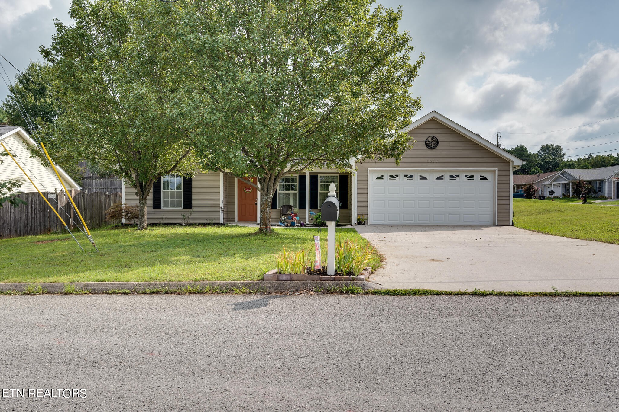 6608 Hugh Willis Road Powell, TN 37849 - Photo 1 of 29 Gallery Image 1