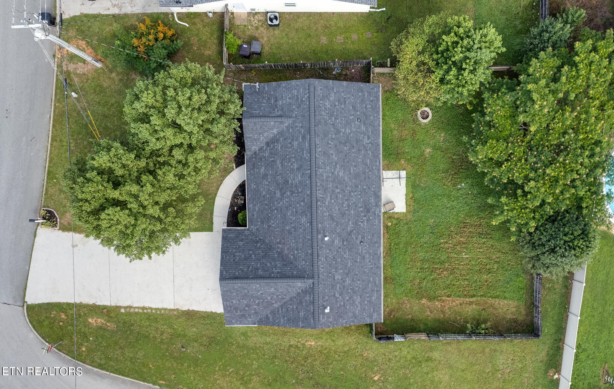 6608 Hugh Willis Road Powell, TN 37849 - Photo 22 of 29 Gallery Image 22