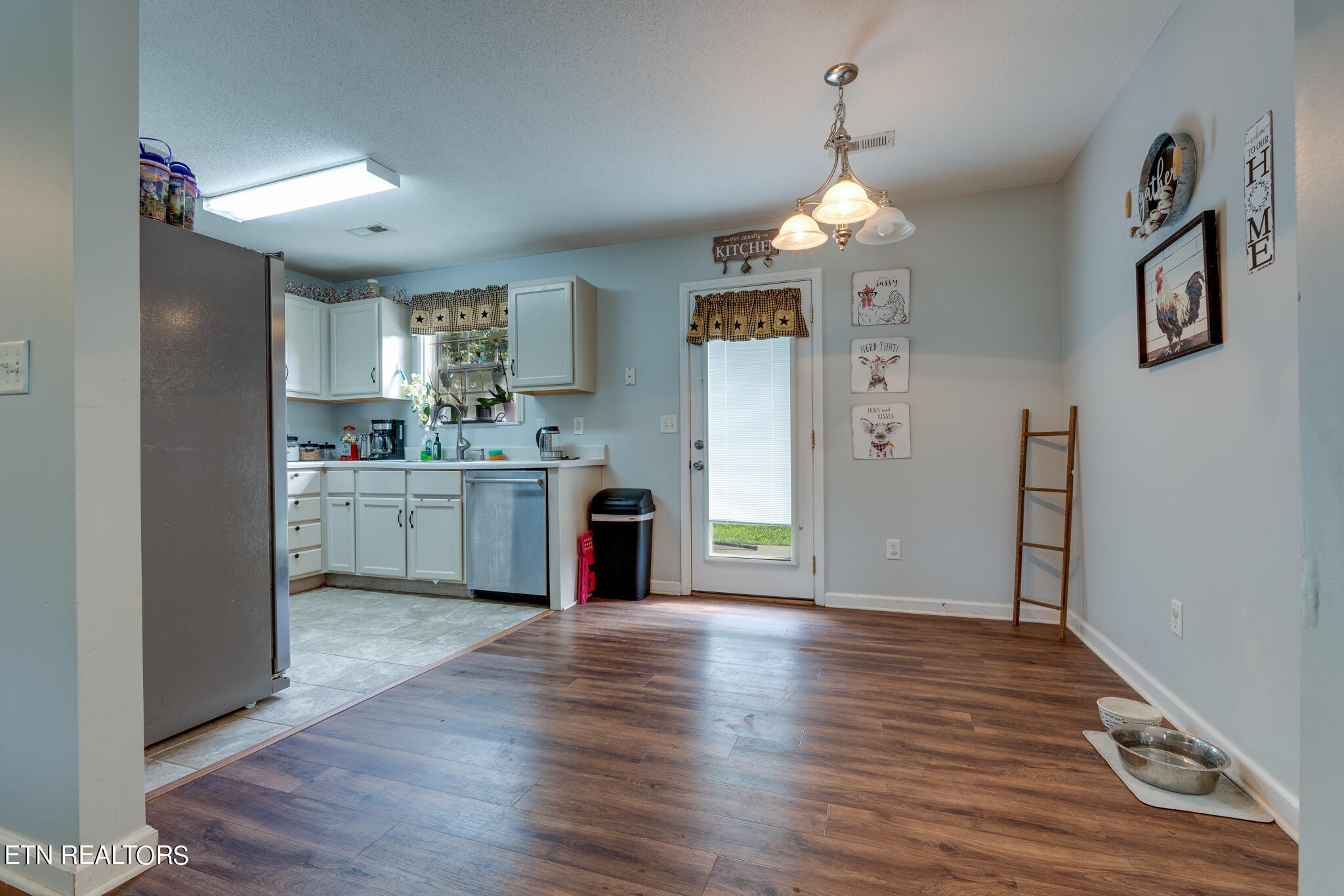 6608 Hugh Willis Road Powell, TN 37849 - Photo 5 of 29 Gallery Image 5