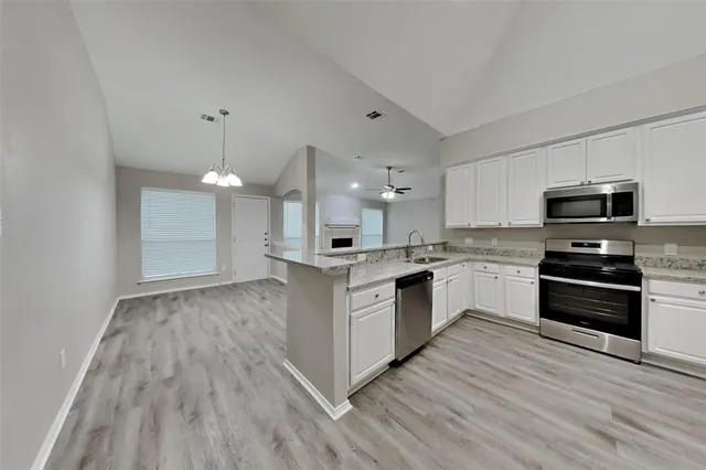 $1,995 | 817 Fox Hunt Trail, Fort Worth, TX 76179