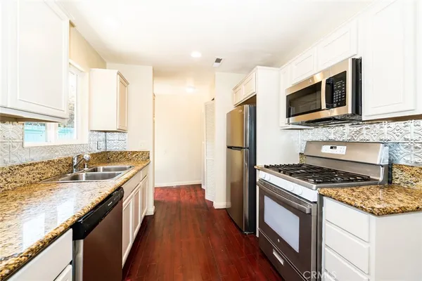$1,477,000 | 2232 Avenida Del Presidente, San Clemente, CA 92672