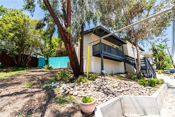 $1,477,000 | 2232 Avenida Del Presidente, San Clemente, CA 92672