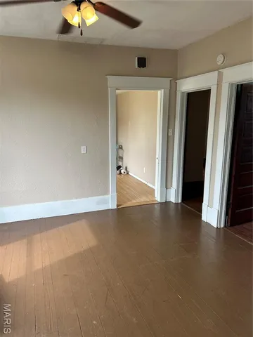 $89,900 | 1012 North Main Street, St. Elmo, IL 62458