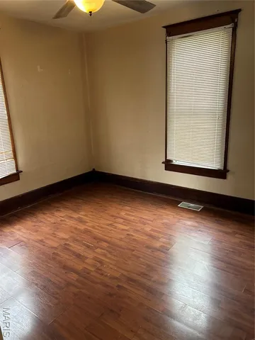 $89,900 | 1012 North Main Street, St. Elmo, IL 62458