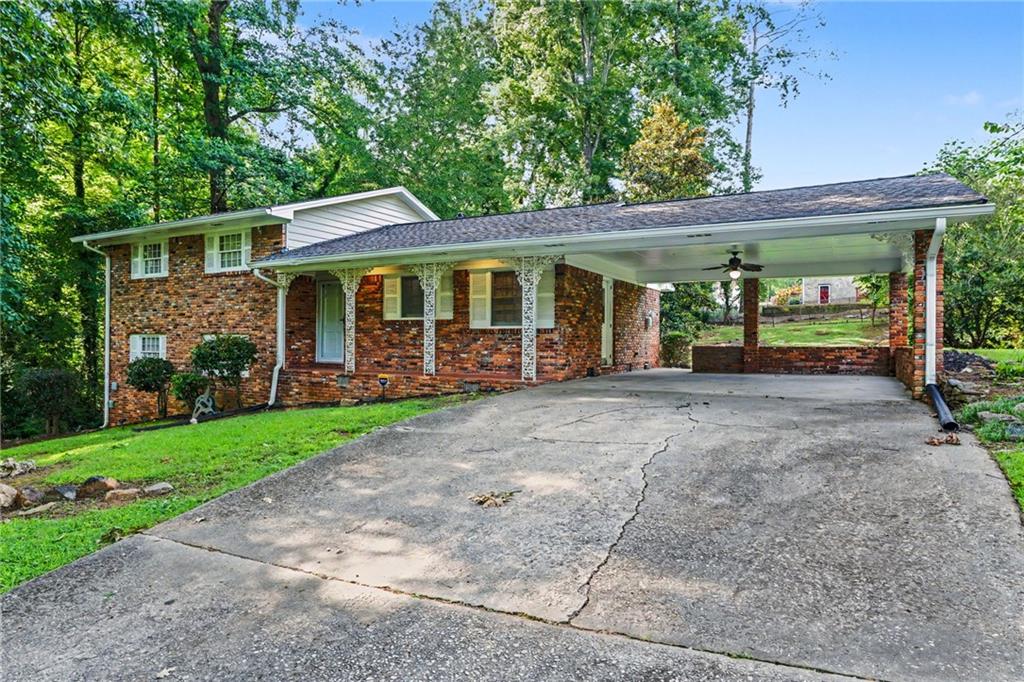4411 Langdon Drive Decatur, GA 30035 - Photo 29 of 34