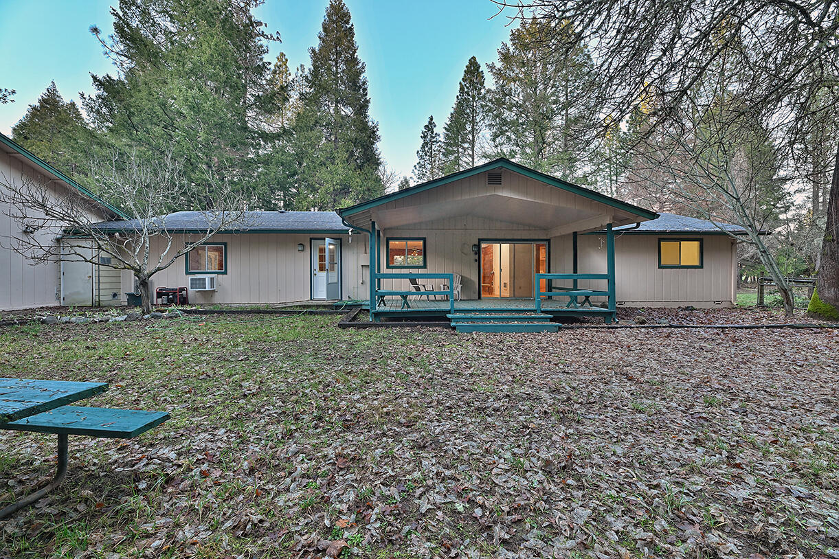 1523 Cedar Flat Road Williams, OR 97544 - Photo 6 of 35 DSC_7547