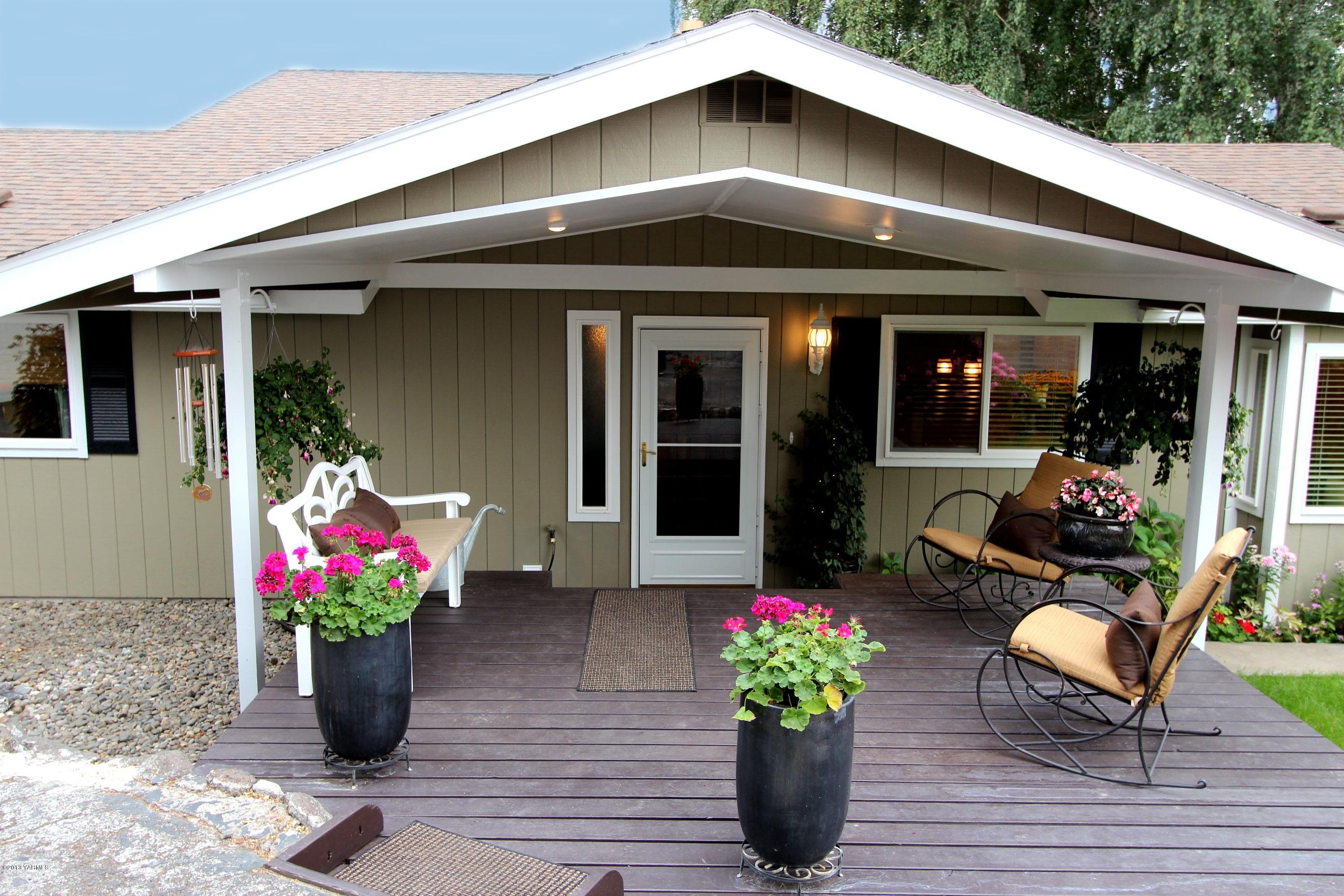 170 Wilcox Road Cowiche, WA 98923 - Photo 39 of 39 a front view of a house with outdoor seating