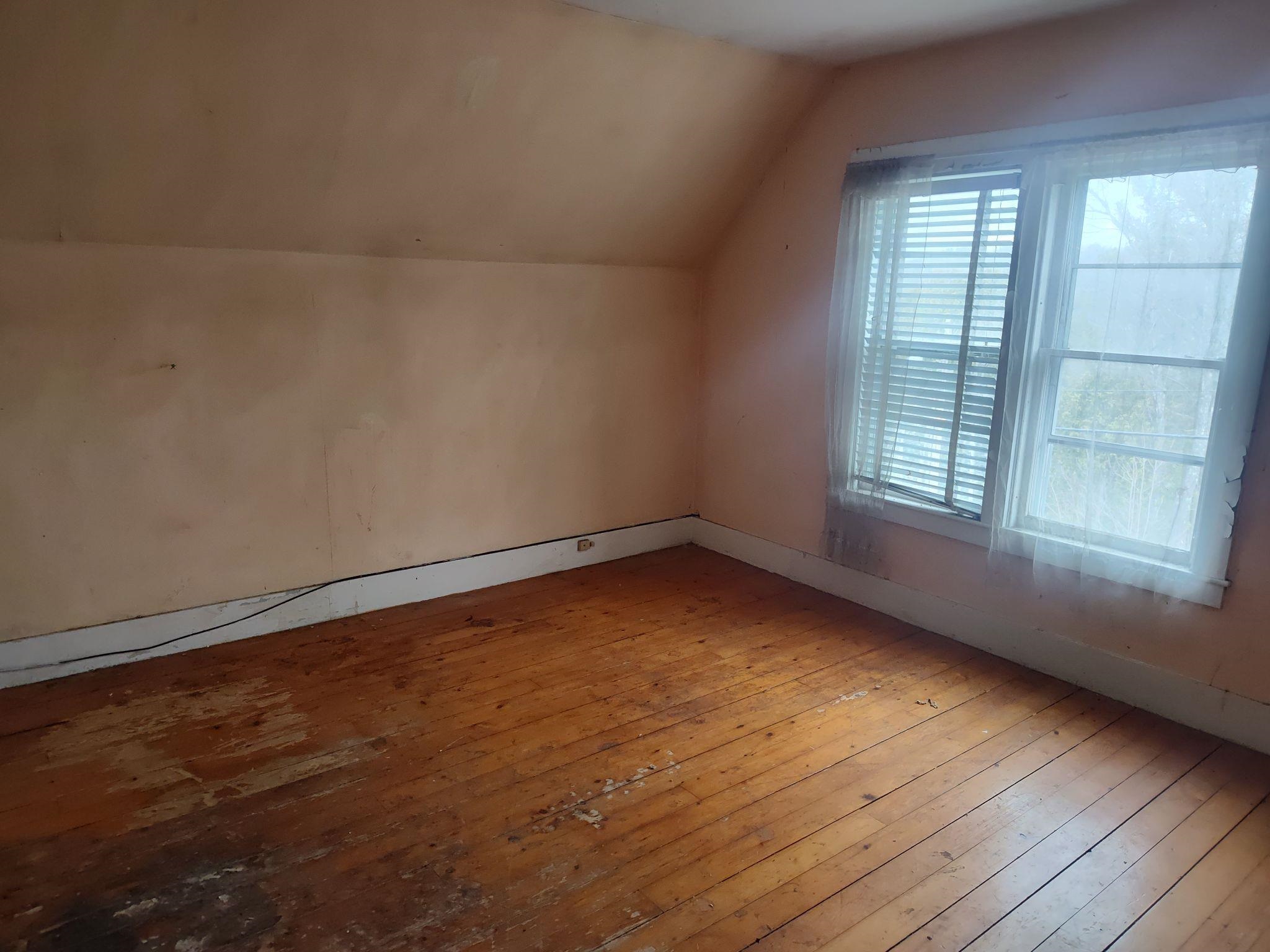 46 Upper Cherry Street Hardwick, VT 05843 - Photo 8 of 11 Gallery Image 8