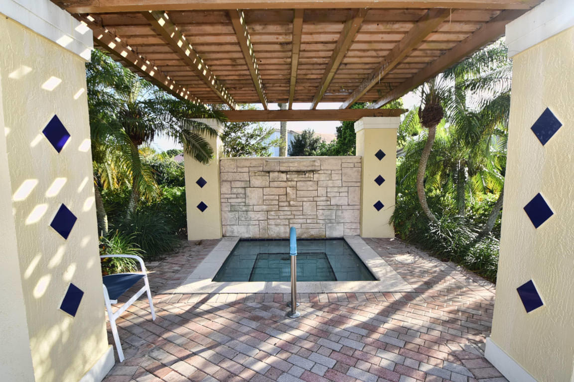 7224 Falls Road East Boynton Beach, FL 33437 - Photo 51 of 62 58_lakeridge falls (8)