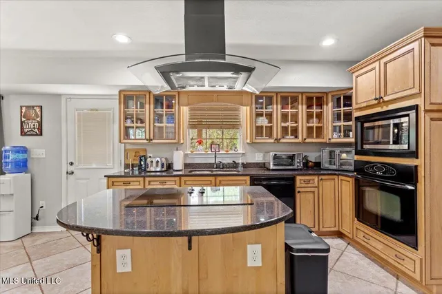 $379,900 | 518 Sunset Drive, Bay St. Louis, MS 39520