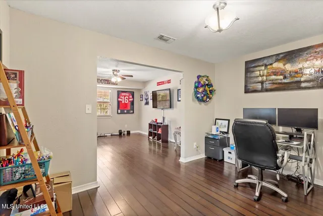 $379,900 | 518 Sunset Drive, Bay St. Louis, MS 39520