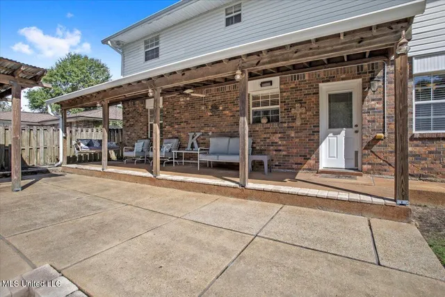 $379,900 | 518 Sunset Drive, Bay St. Louis, MS 39520