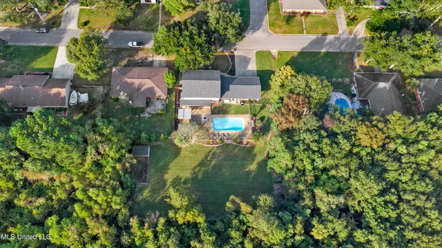 $379,900 | 518 Sunset Drive, Bay St. Louis, MS 39520