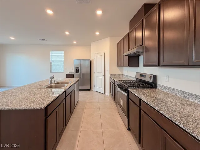 $2,500 | 6978 Dandelion Park Avenue, Las Vegas, NV 89113