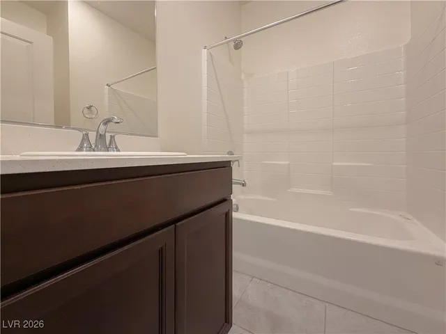 $2,500 | 6978 Dandelion Park Avenue, Las Vegas, NV 89113