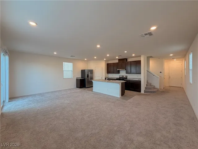 $2,500 | 6978 Dandelion Park Avenue, Las Vegas, NV 89113