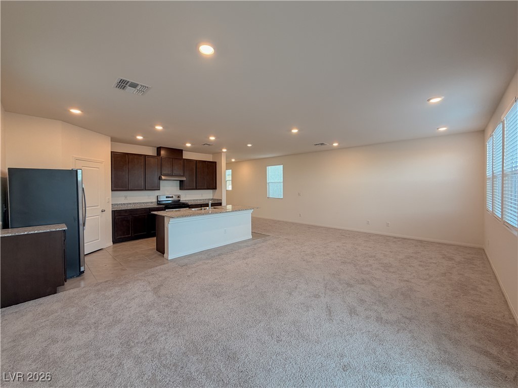 6978 Dandelion Park Avenue Las Vegas, NV 89113 - Photo 8 of 34