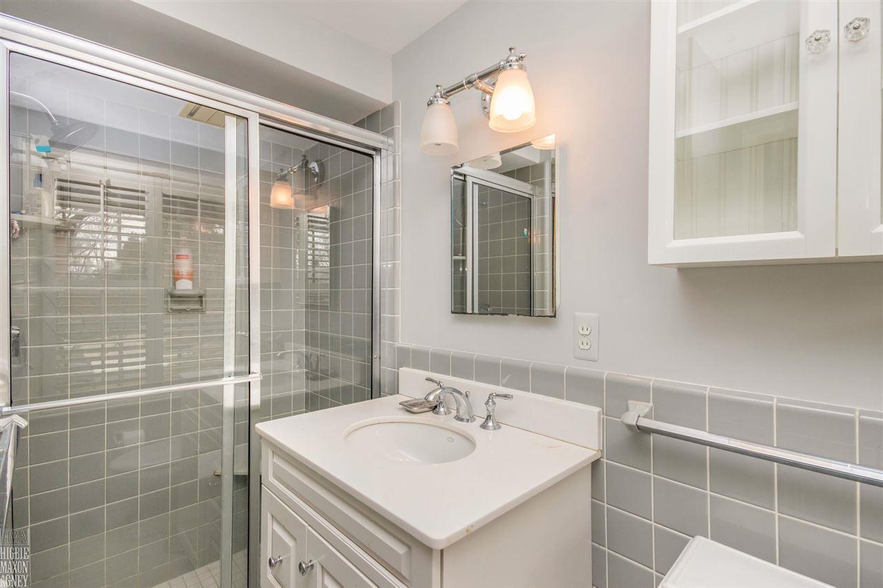 175 Touraine Road Grosse Pointe Farms, MI 48236 - Photo 19 of 31