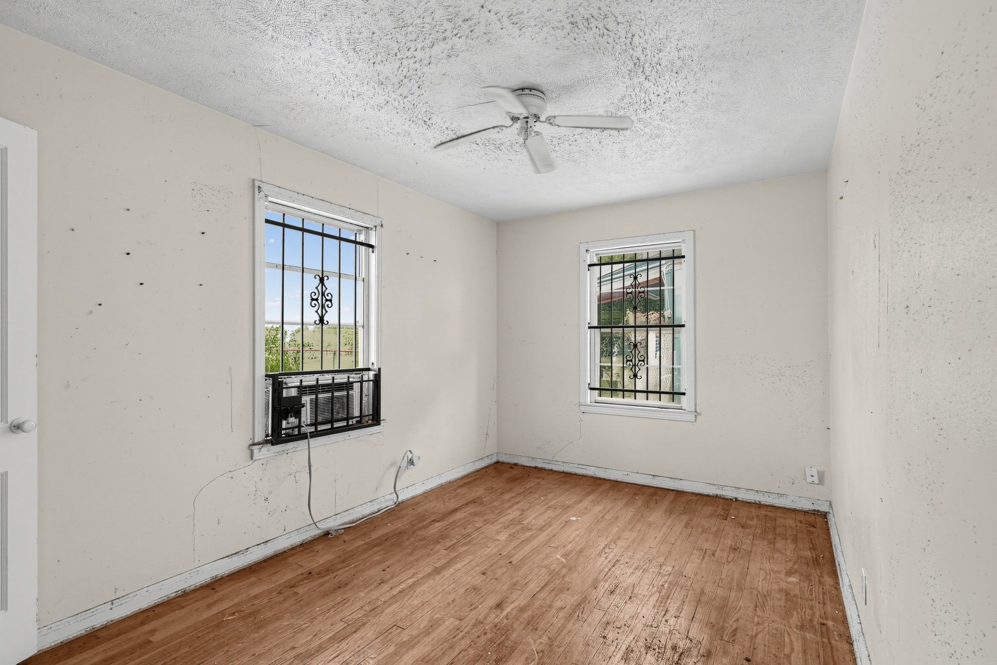 3815 Zephyr Street Houston, TX 77021 - Photo 17 of 32 Gallery Image 17