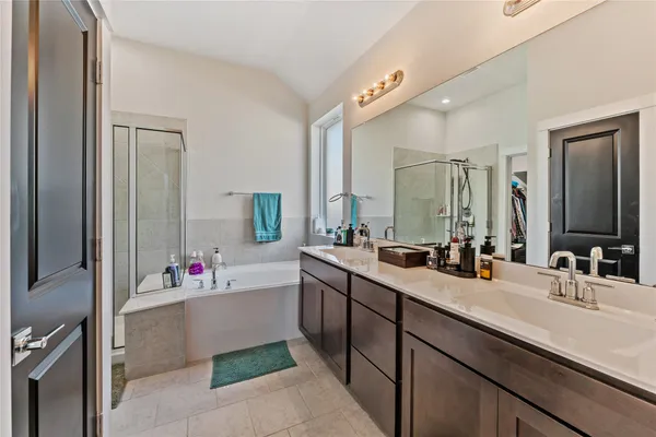 $2,500 | 8422 Hunterwyck Lane, Baytown, TX 77521