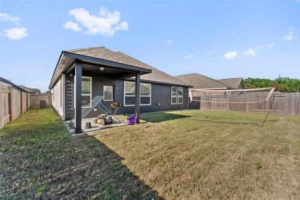 $2,500 | 8422 Hunterwyck Lane, Baytown, TX 77521