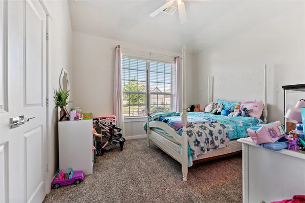 $2,500 | 8422 Hunterwyck Lane, Baytown, TX 77521