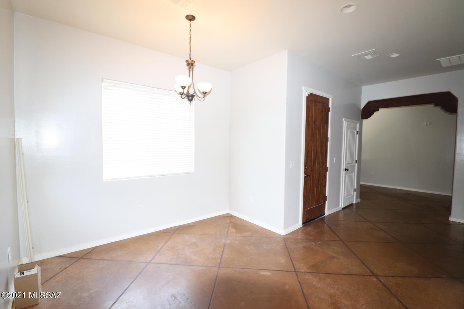 1060 East Silverlake Road Tucson, AZ 85713 - Photo 47 of 50 Gallery Image 47