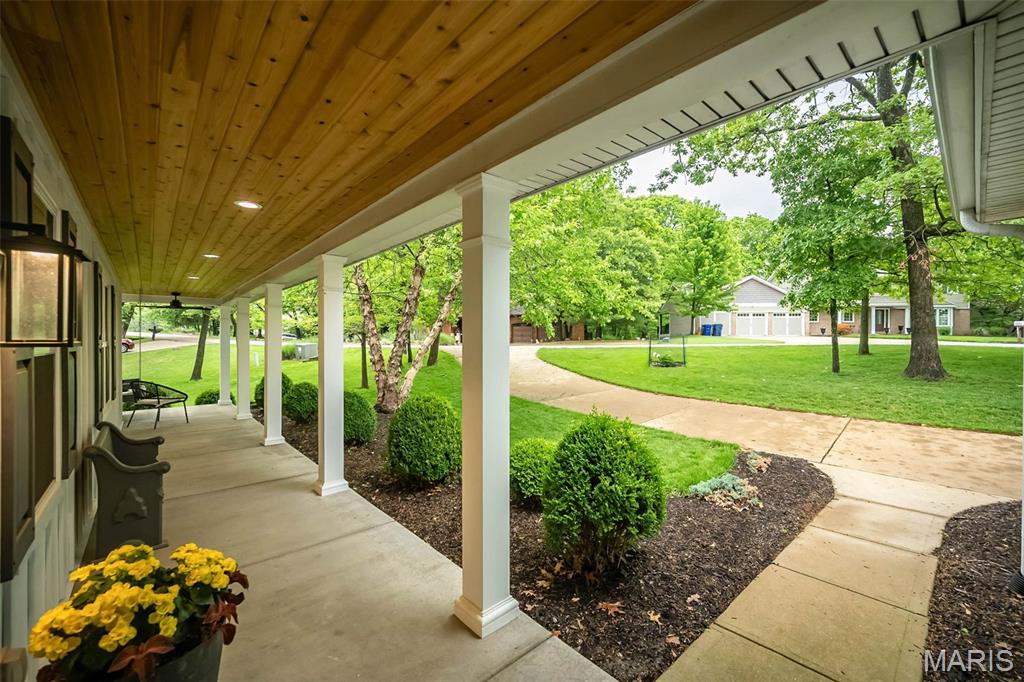 1 Rockfern Court High Ridge, MO 63049 - Photo 3 of 65
